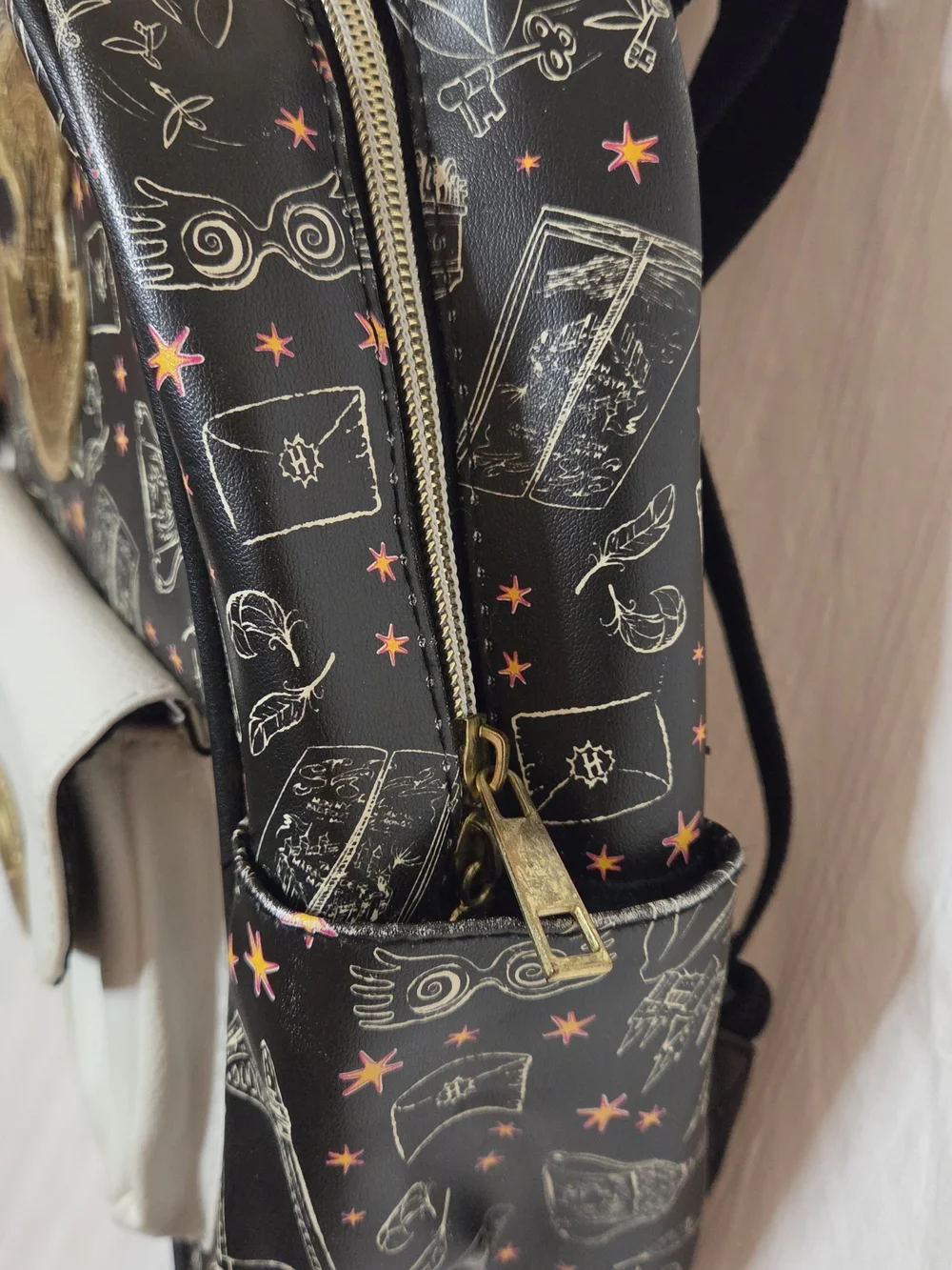 Hogwarts Mini Backpack - Official Harry Potter